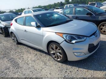  Salvage Hyundai VELOSTER