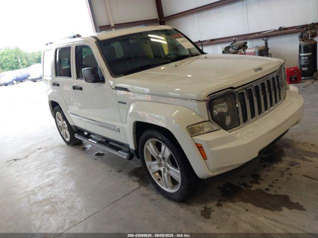  Salvage Jeep Liberty