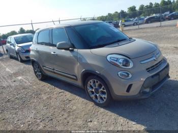  Salvage FIAT 500L