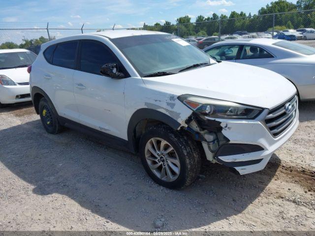  Salvage Hyundai TUCSON