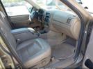 Ford Explorer Image 7