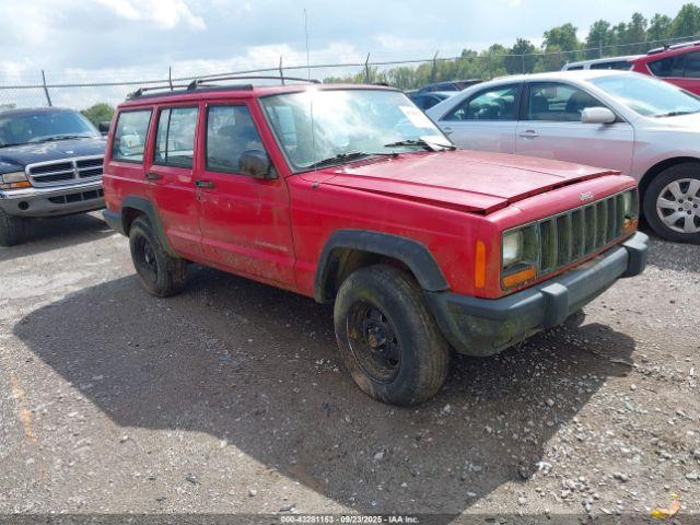  Salvage Jeep Cherokee