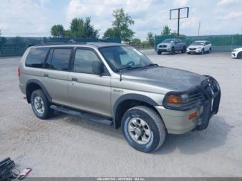  Salvage Mitsubishi Montero Sport