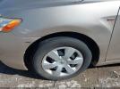 Toyota Camry Le Image 4