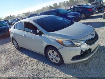  Salvage Kia Forte