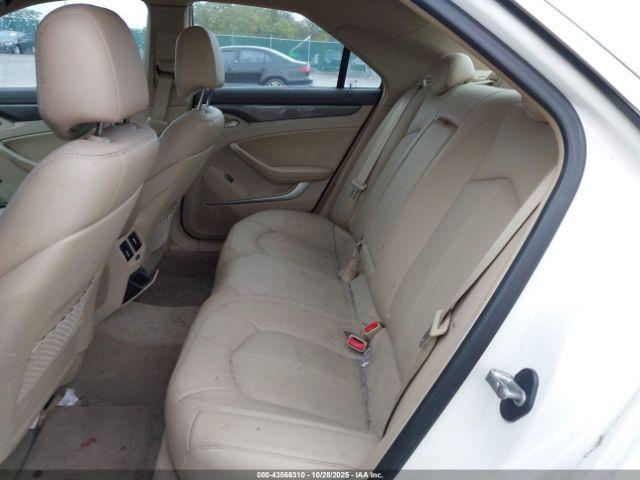 Cadillac CTS Luxury Image 12