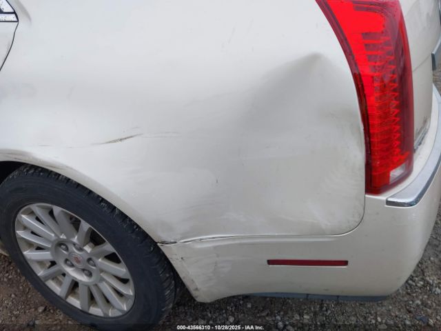 Cadillac CTS Luxury Image 8