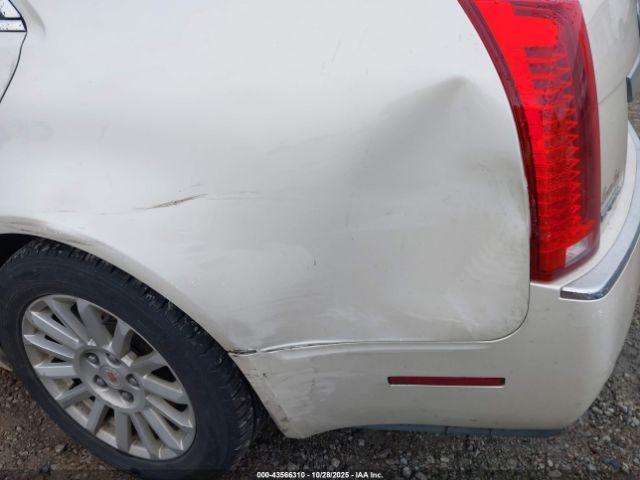 Cadillac CTS Luxury Image 8