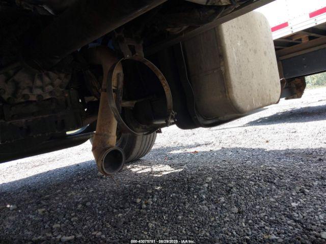 Freightliner M2 106 Medium Duty Image 9