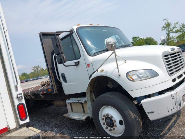 Freightliner M2 106 Medium Duty Image 17