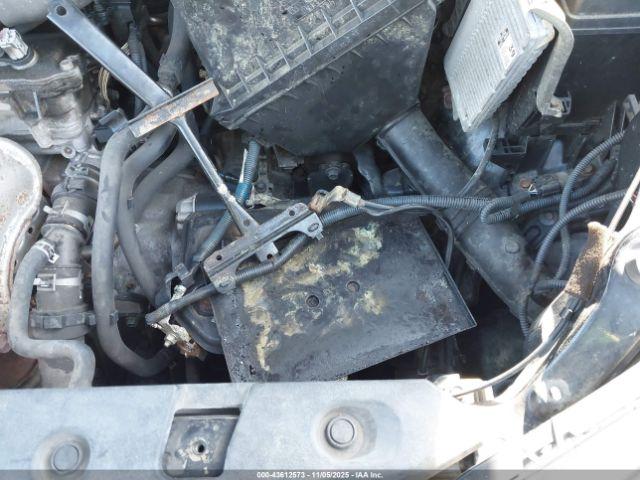 Toyota RAV4 Xle Image 13