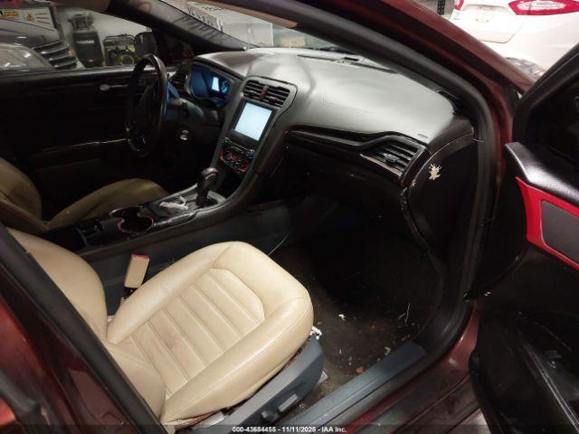 Ford Fusion Se Image 8