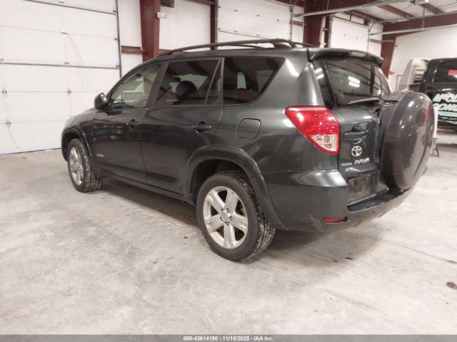 Toyota RAV4 Sport V6 Image 4