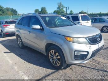  Salvage Kia Sorento