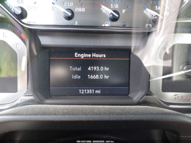 GMC Sierra 1500 4wd  Short Box Slt Image 10