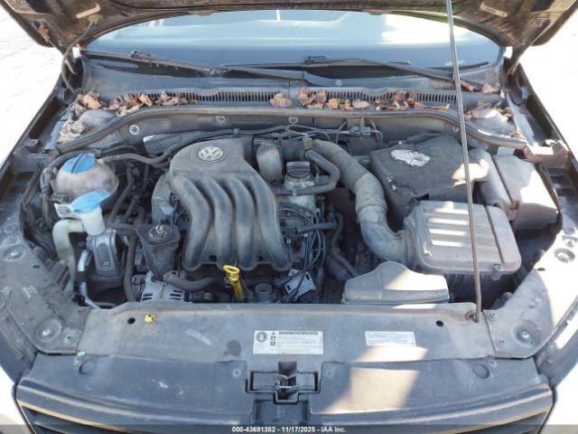 Volkswagen Jetta 2.0l S Image 7