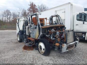  Salvage Freightliner M2 106