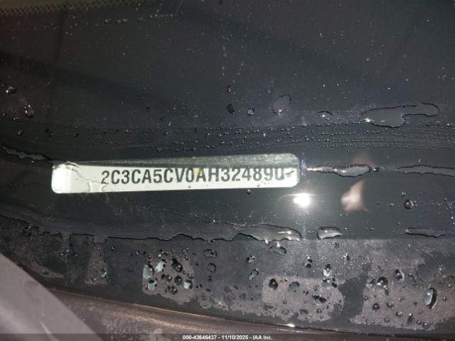 Chrysler 300 Image 4