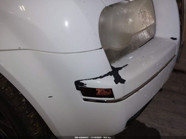 Chrysler 300 Image 9