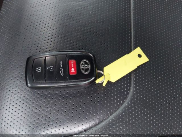 Toyota Tundra Platinum Image 9