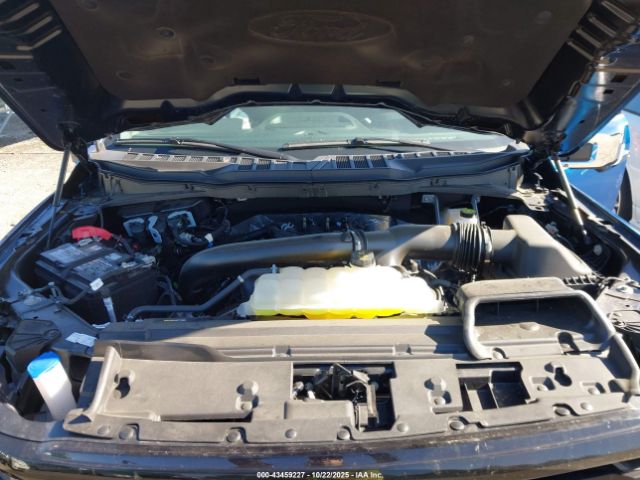 Ford F-150 Xlt Image 17