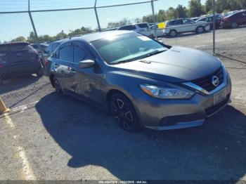  Salvage Nissan Altima
