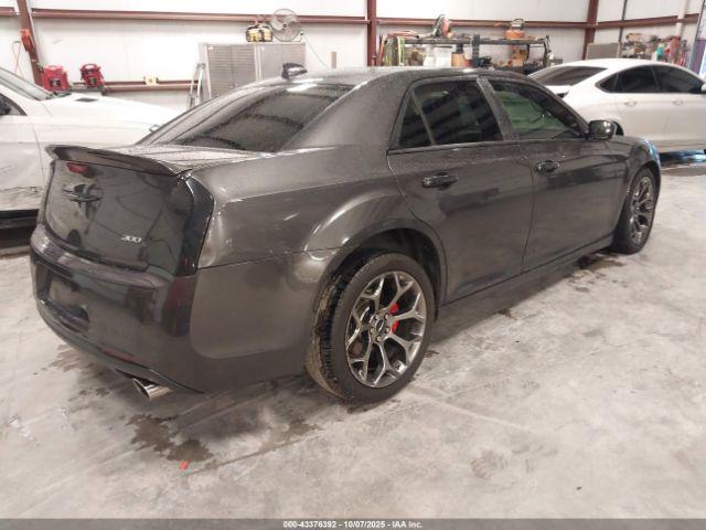 Chrysler 300 300s Image 9