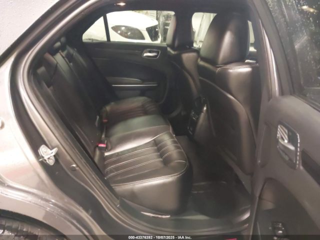 Chrysler 300 300s Image 13