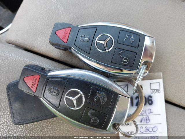 Mercedes-Benz C-Class Sport 4matic Image 9