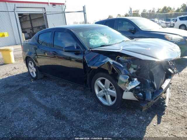  Salvage Dodge Avenger