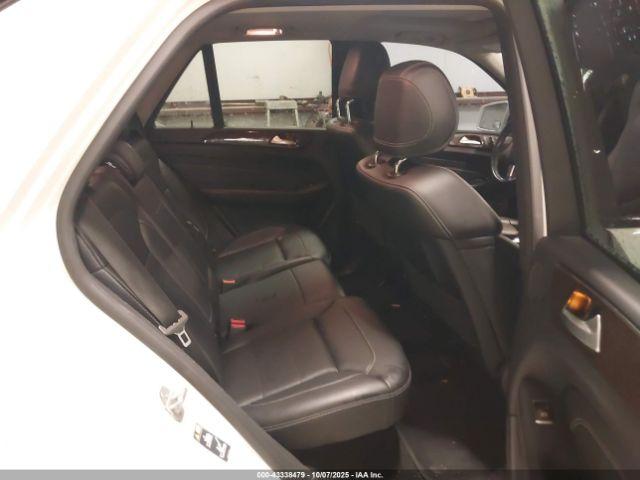 Mercedes-Benz M-Class 4matic Image 11