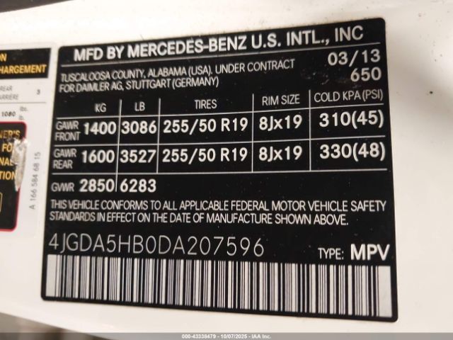 Mercedes-Benz M-Class 4matic Image 16