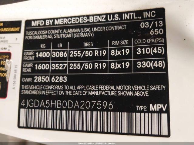 Mercedes-Benz M-Class 4matic Image 16