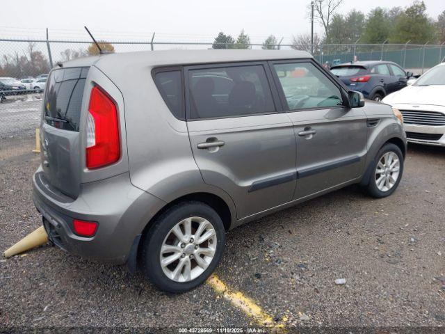 Kia Soul + Image 3