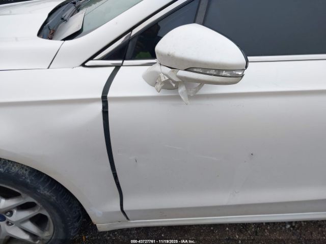 Ford Fusion Titanium Image 9