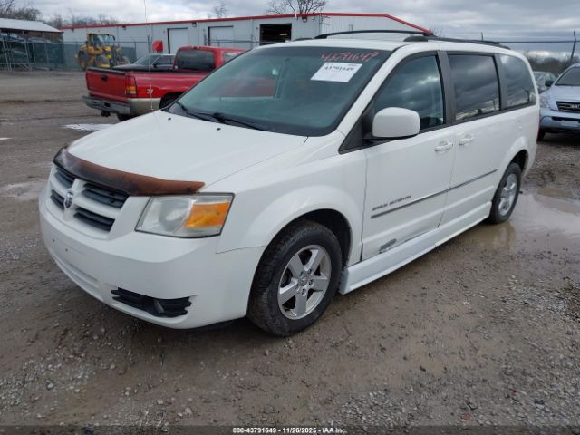 Dodge Grand Caravan Sxt Image 8