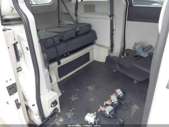 Dodge Grand Caravan Sxt Image 10