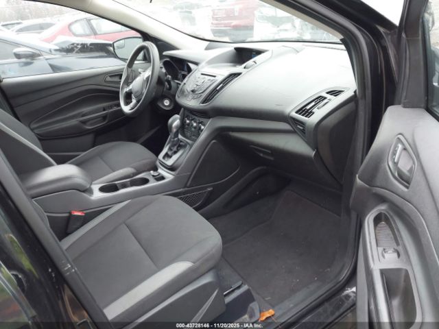 Ford Escape S Image 6