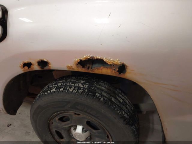 Toyota Tacoma Image 19