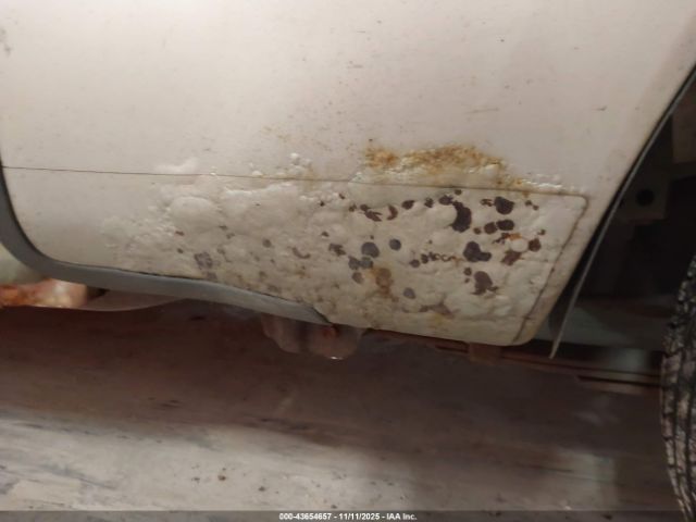 Toyota Tacoma Image 15