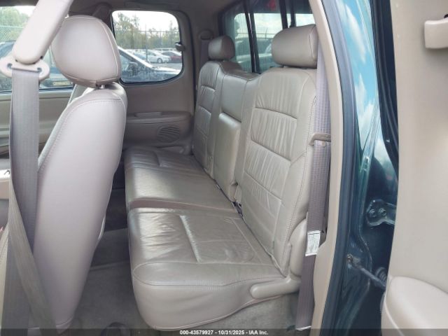 Toyota Tundra Ltd V8 Image 8