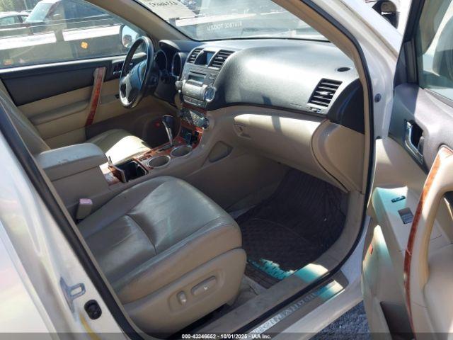 Toyota Highlander Limited Image 7