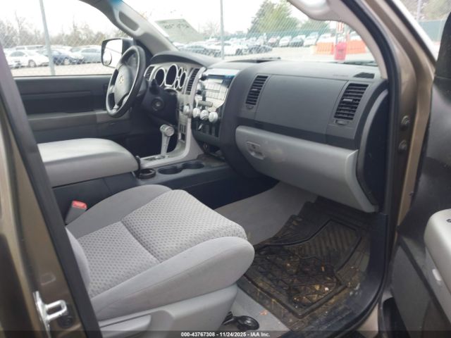 Toyota Tundra Sr5 5.7l V8 Image 3