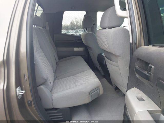 Toyota Tundra Sr5 5.7l V8 Image 5