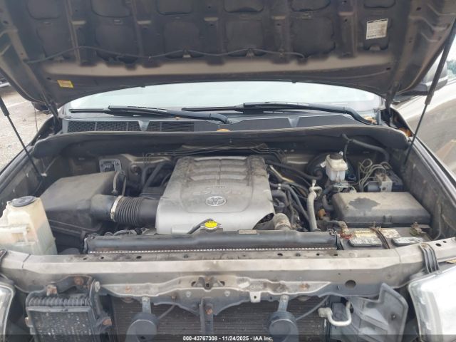 Toyota Tundra Sr5 5.7l V8 Image 18