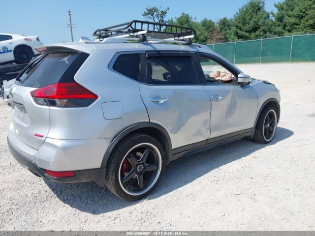 Nissan Rogue S Image 8