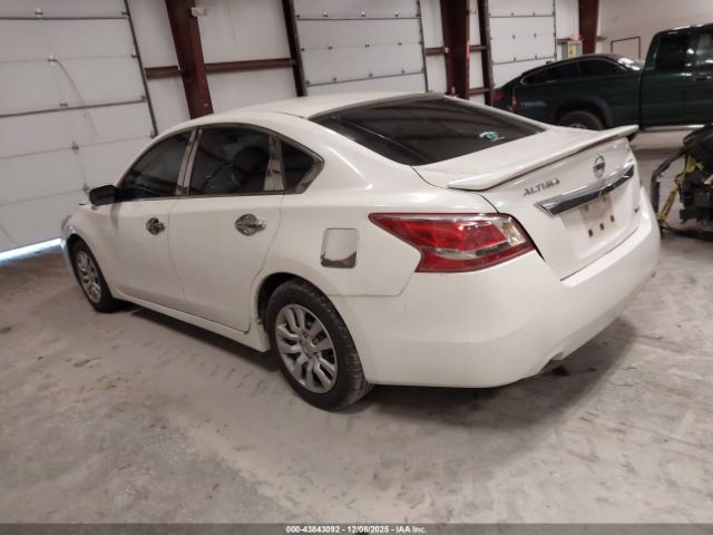 Nissan Altima 2.5 S Image 10