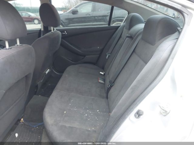 Nissan Altima 2.5 S Image 2