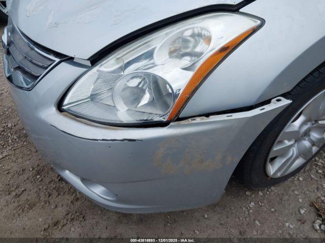 Nissan Altima 2.5 S Image 9