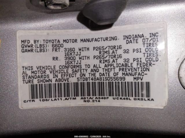 Toyota Sequoia Limited V8 Image 11